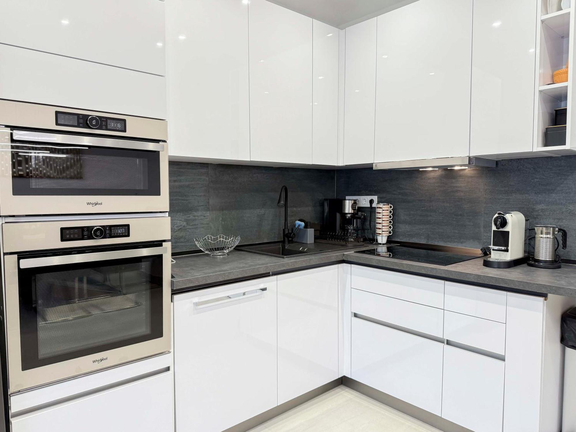 N33 Spacious Luxury 3br
