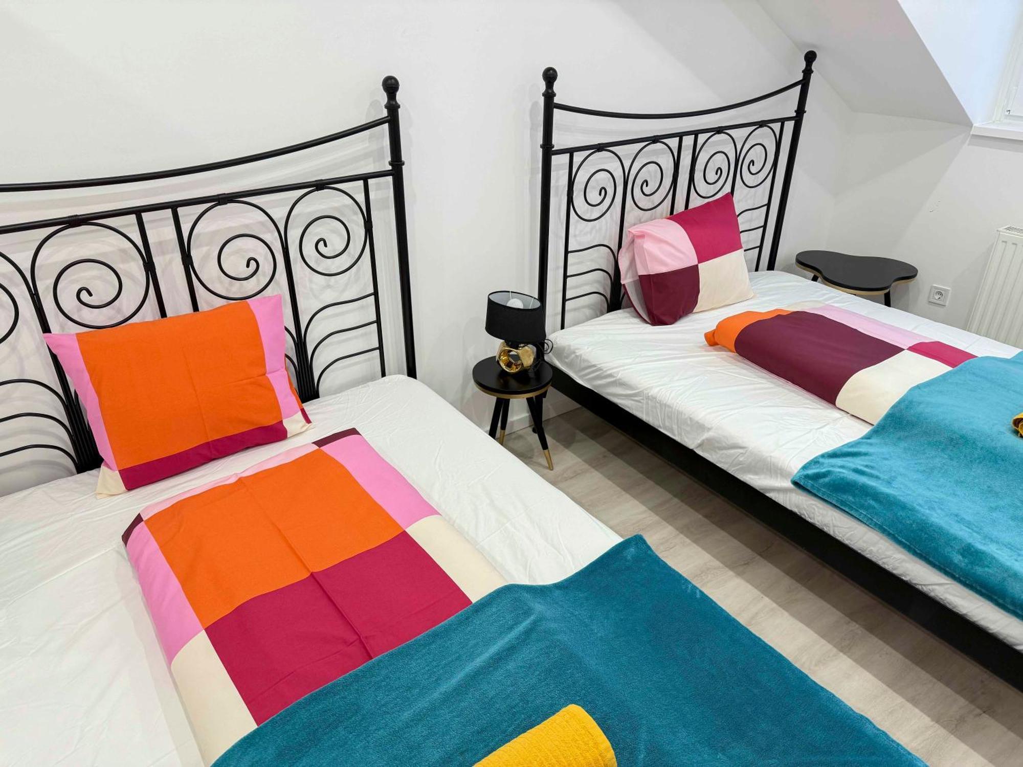 N33 Spacious Luxury 3br